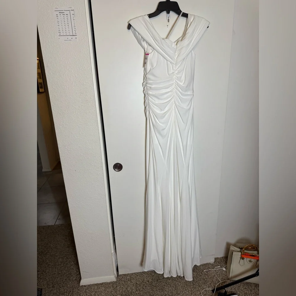 IEENA MAC DUGGAL 26517 White Foldover Asymmetric Ruched High Slit Jersey Gown 8 - Picture 7 of 7